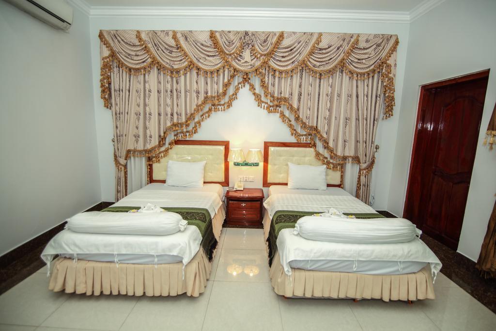 Monorom 2 Vip Hotel Kampong Cham Exterior foto