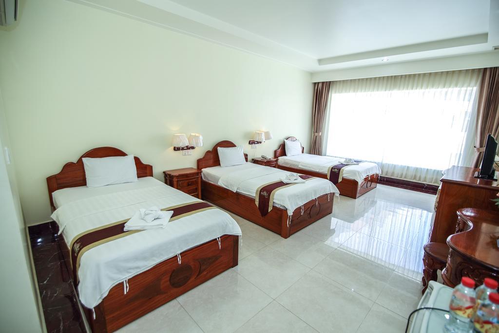 Monorom 2 Vip Hotel Kampong Cham Exterior foto