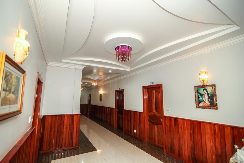 Monorom 2 Vip Hotel Kampong Cham Exterior foto